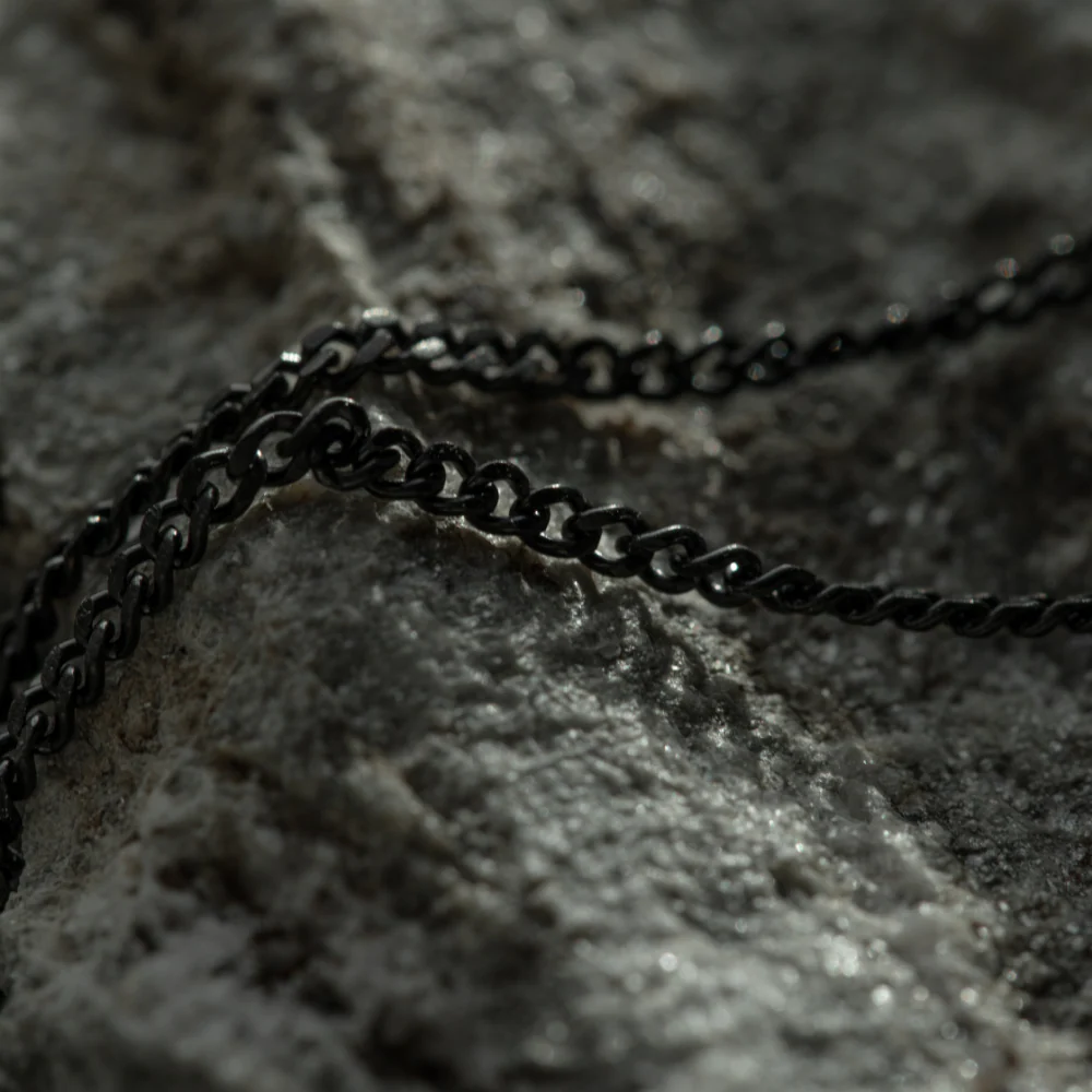 Men's Essential Halskette Schwarz - Image 4
