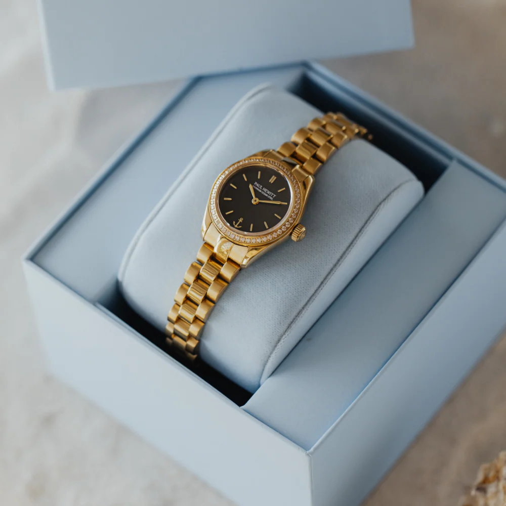 Petit Soleil Round Uhr Gold Schwarz Crystal - Image 4