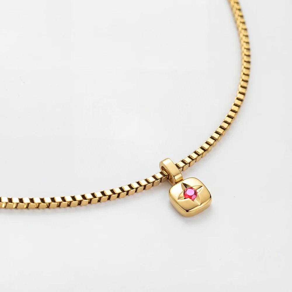 Set Birthstone Charm October und Halskette Gold