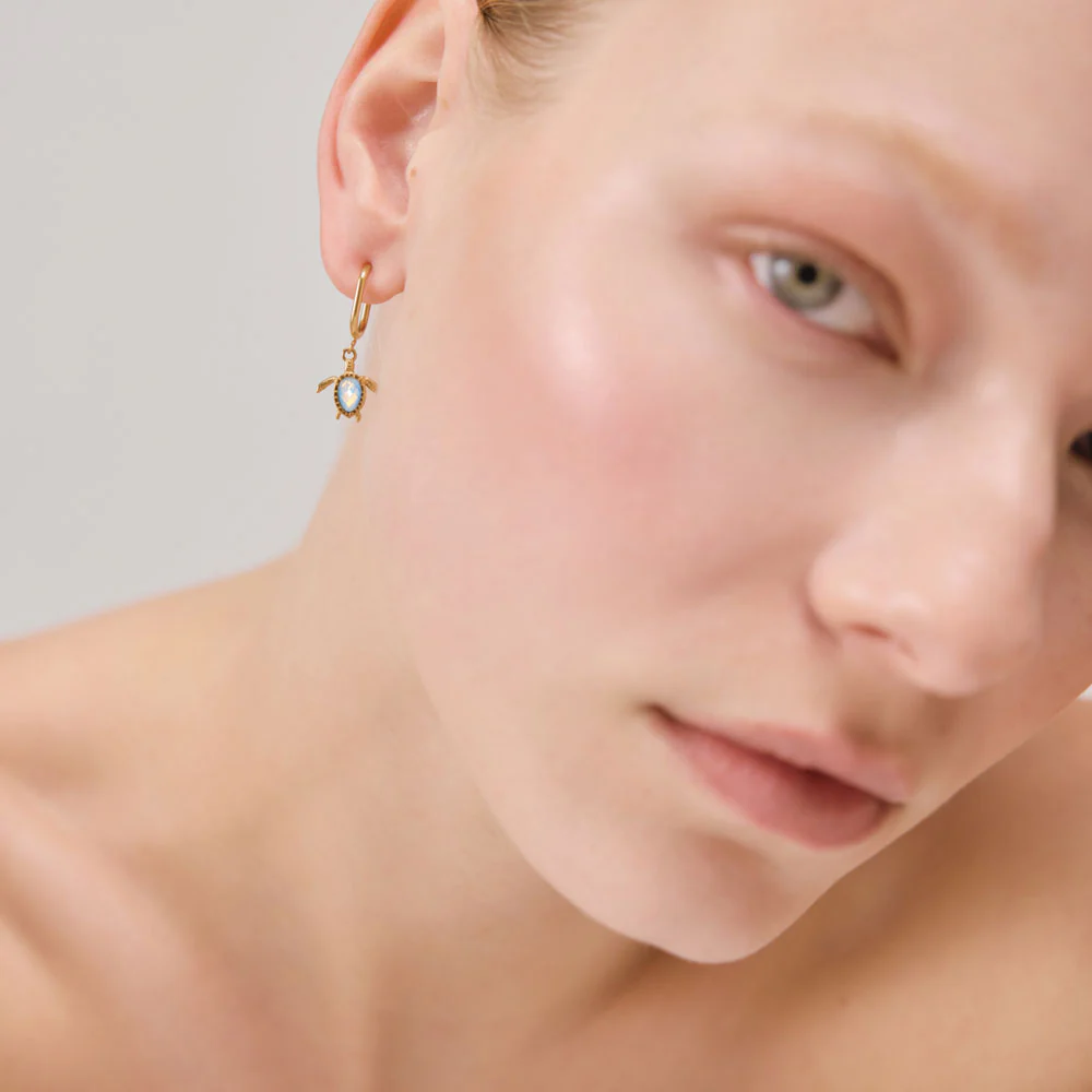 Turtle Hoops White Breeze Gold - Image 2